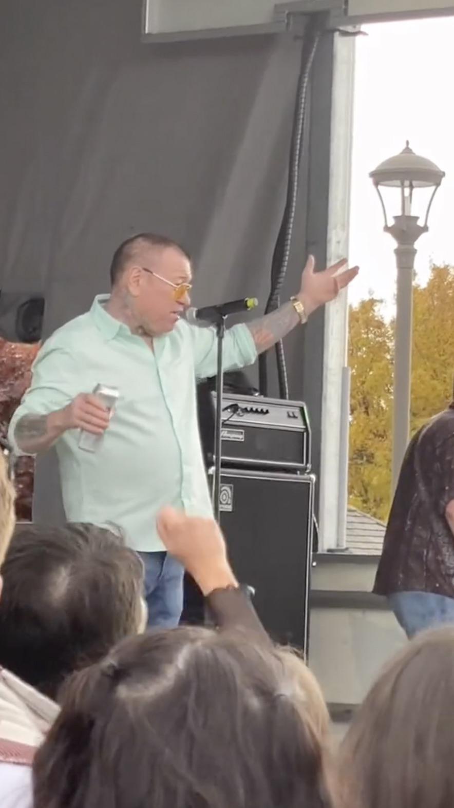 Steve Harwell from Smash Mouth in August 27, 2021.